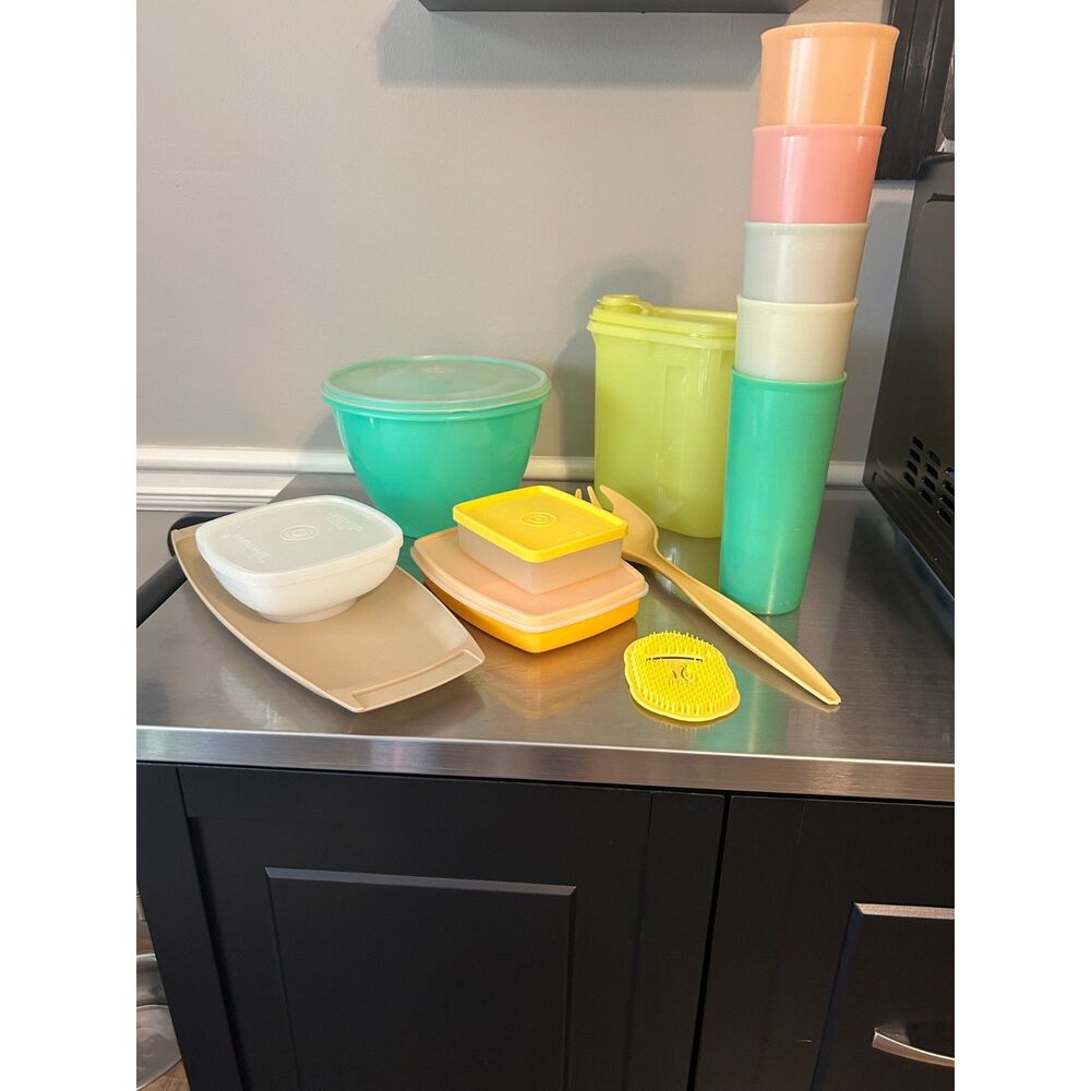 Vintage Tupperware Lot Crisp-It Lettuce Keeper, Pitcher, Serv-ette